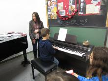 Clase sobre el Barroco en el piano