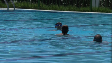 Aforo asequible en la primera semana de funcionamiento de la piscina municipal
