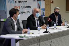 Encuentro empresarial AEMPOMAN sobre vehículos eléctricos y autoconsumo solar fotovoltaico