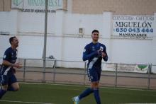 Espinosa celebra su segundo gol de la tarde