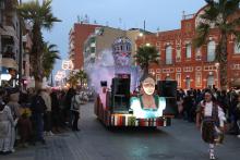 Los Perchas ganan el premio en comparsas con carroza