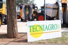 La cosechadora de aceituna arrastrada Pellenc CV45, Premio a la Mejor Novedad Tecnológica (Fercam 2023)