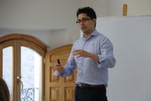 Charla 'Inteligencia artificial aplicada en gestión de negocios'