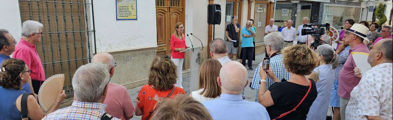 Isabel Quintanilla durante la lectura del Manifiesto