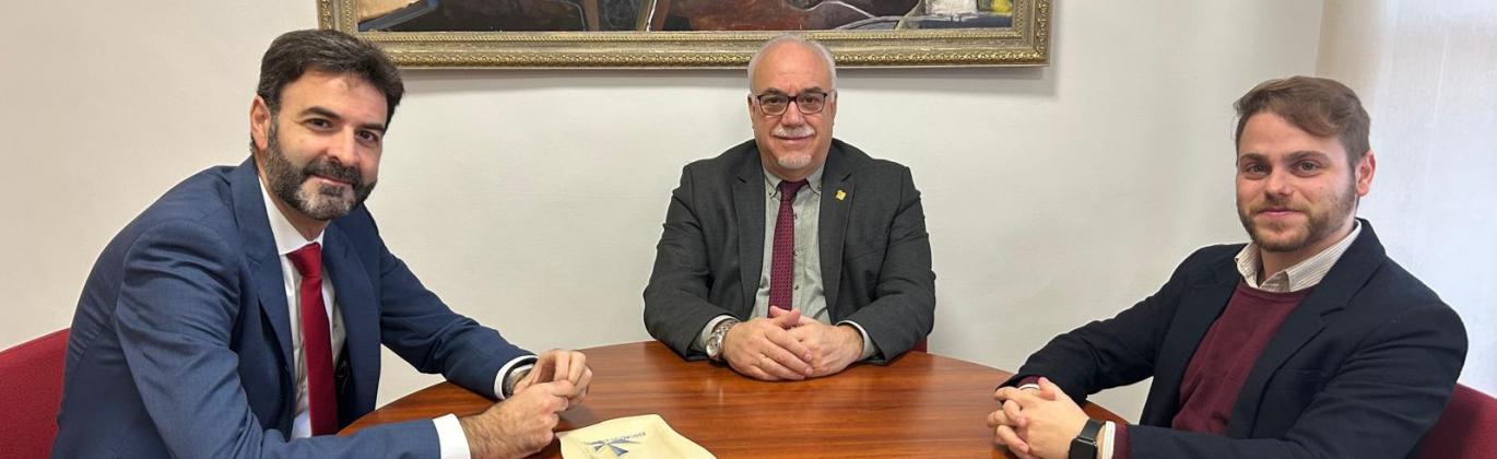 Visita del delegado provincial de Economía, Empresas y Empleo