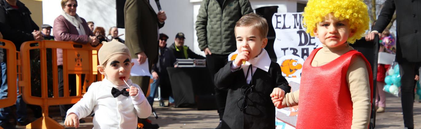 XXXVIII concurso de disfraces infantiles