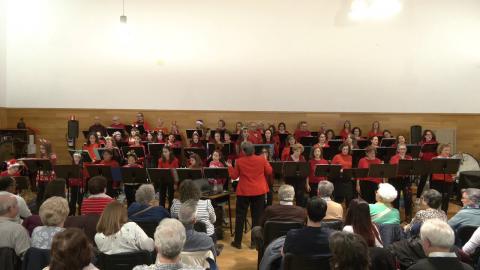 Embedded thumbnail for Concierto de Navidad 2025 del coro de la Escuela de Música