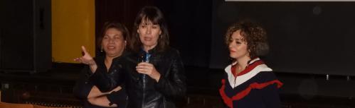Encuentro con alumnos y proyección de 'Chicas nuevas 24 horas'