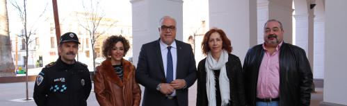 La subdelegada del Gobierno Maria de los Ángeles Herreros visita Manzanares