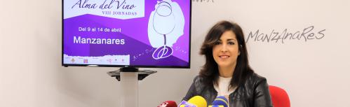 Gemma de la Fuente en la presentación de las jornadas