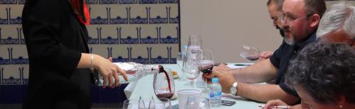 Ciento cuatro muestras participan en el 49º Concurso Regional de Calidad de Vinos