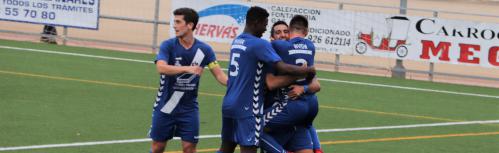 El Manzanares CF celebra un tanto de Mauro