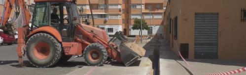 Trabajos de renovación de redes en el barrio del Nuevo Manzanares