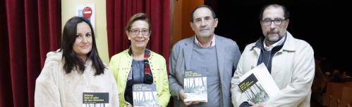 Presentación del libro 'Relatos bajo el calor de una chimenea' de Federico García