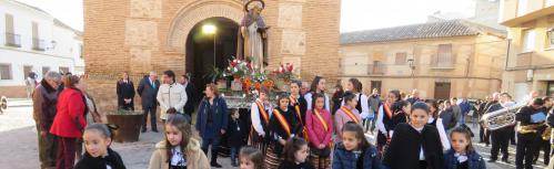 Inicio de la procesión de San Antón en 2019