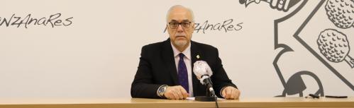 Julián Nieva ha leído la declaración institucional
