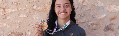 Esther Martín-Buro, medalla de bronce en el Campeonato de Europa de balonmano playa 2021
