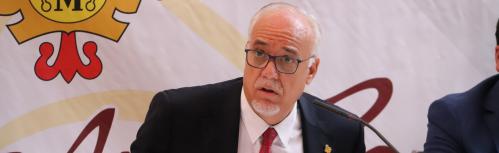 La comparecencia de Nieva ha reunido a cerca de treinta profesionales de medios de comunicación