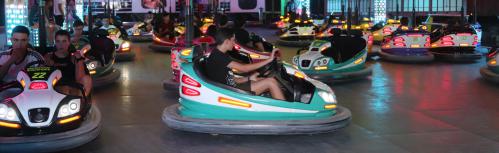 Pista de coches de choque en la feria de 2019