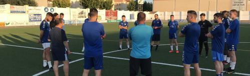 Charla de Bermúdez con los jugadores antes de comenzar la pretemporada