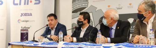 Intervención de Antonio Criado durante la presentación de su libro