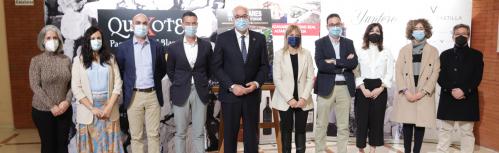 Autoridades y representantes de las bodegas
