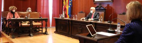 Lectura de la declaración de institucional a cargo de Julián Nieva