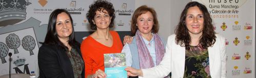 Prado Zúñiga, Sonia Arroyo, Alfonsa Lara y Mónica Bastante