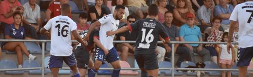 Amistoso CD Villa-Manzanares CF (Fotografía: Ana M. Calle)