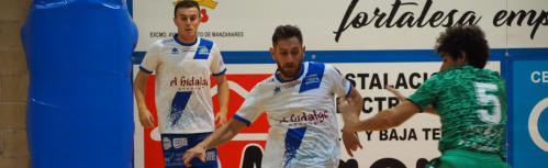 Rafa López juega ante Marc Tolrà