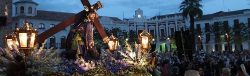 Salida de Jesús del Perdón a la plaza de la Constitución