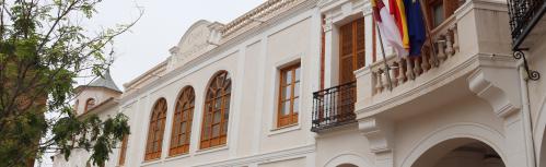 Fachada del Ayuntamiento de Manzanares