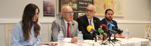 Julián Camacho presenta la gala junto a Julián Nieva y Pablo Camacho