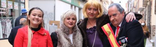 En el carnaval de Manzanares es posible encontrarse con parodias del mismísimo emérito