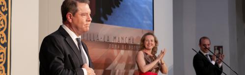 El presidente de Castilla-La Mancha tras la toma de posesión del cargo