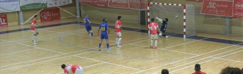 Momento en el que Joselillo marca el 0-1