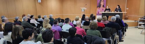 Presentación del libro en la biblioteca municipal