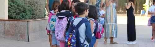 Imagen de archivo: Vuelta al cole 2022 - CEIP Enrique Tierno Galván