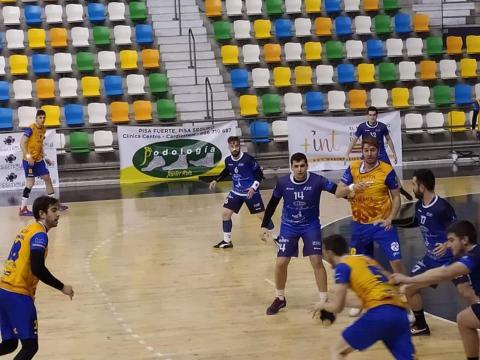 Peña (con el número 14) es uno de los jugadores que ya ha renovado