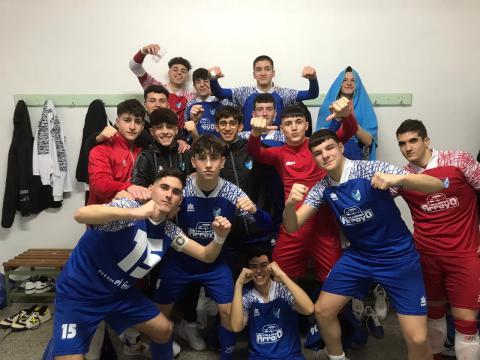 El Talleres Arroyo Manzanares FS celebra su victoria frente al Casa Cañitas VivELA Quijote B