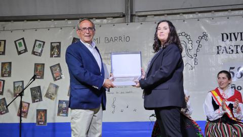 Alberto Torrijos pregonó las fiestas populares Divina Pastora 2026