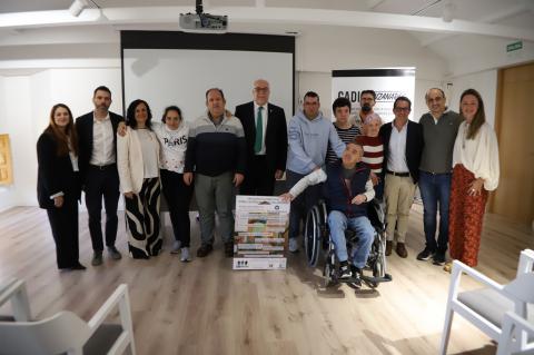 Entrega del decálogo de derechos sobre las personas con discapacidad a Pernod Ricard