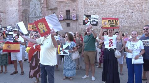 Manzanares muestra su apoyo a Ceuta