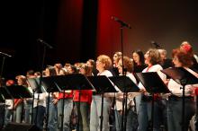 Gala solidaria Cruz Roja Manzanares - Concierto coro de la Escuela de Música