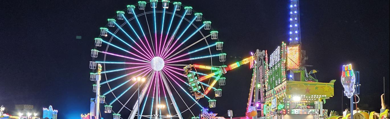Vista general del recinto de atracciones de la feria 2026 de Manzanares
