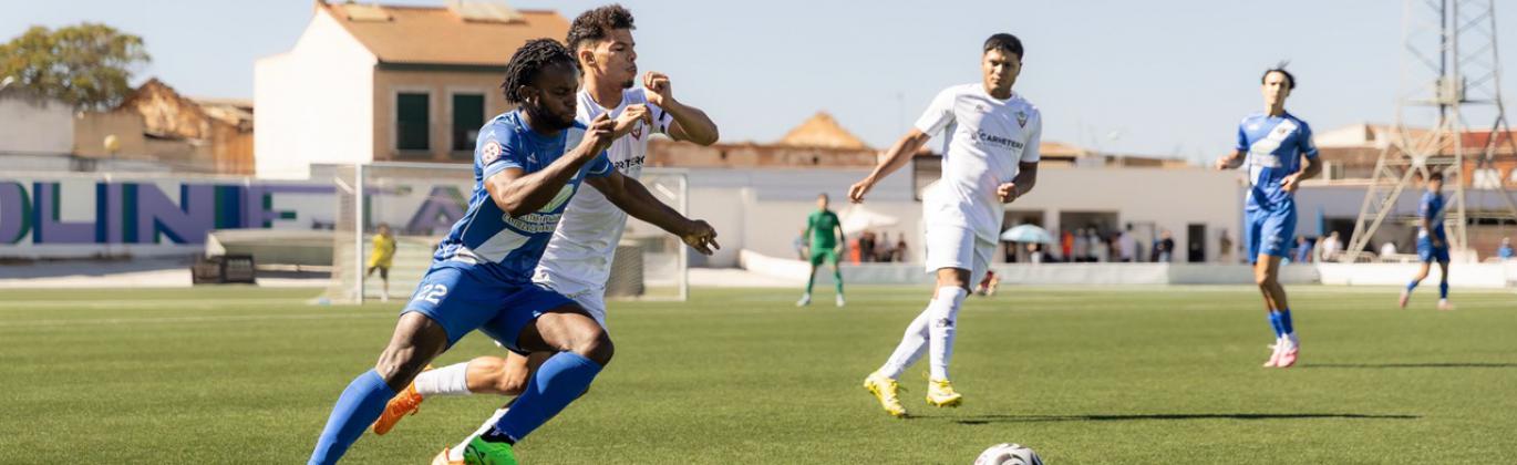 Carretero Maq. Agrícola CD EFB Valdepeñas-Manzanares CF (Imagen: FOKO | Fotografía)